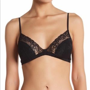 Lace trim bralette NWT